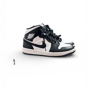 2023 Wmns Air Jordan 1 Mid 'Panda'